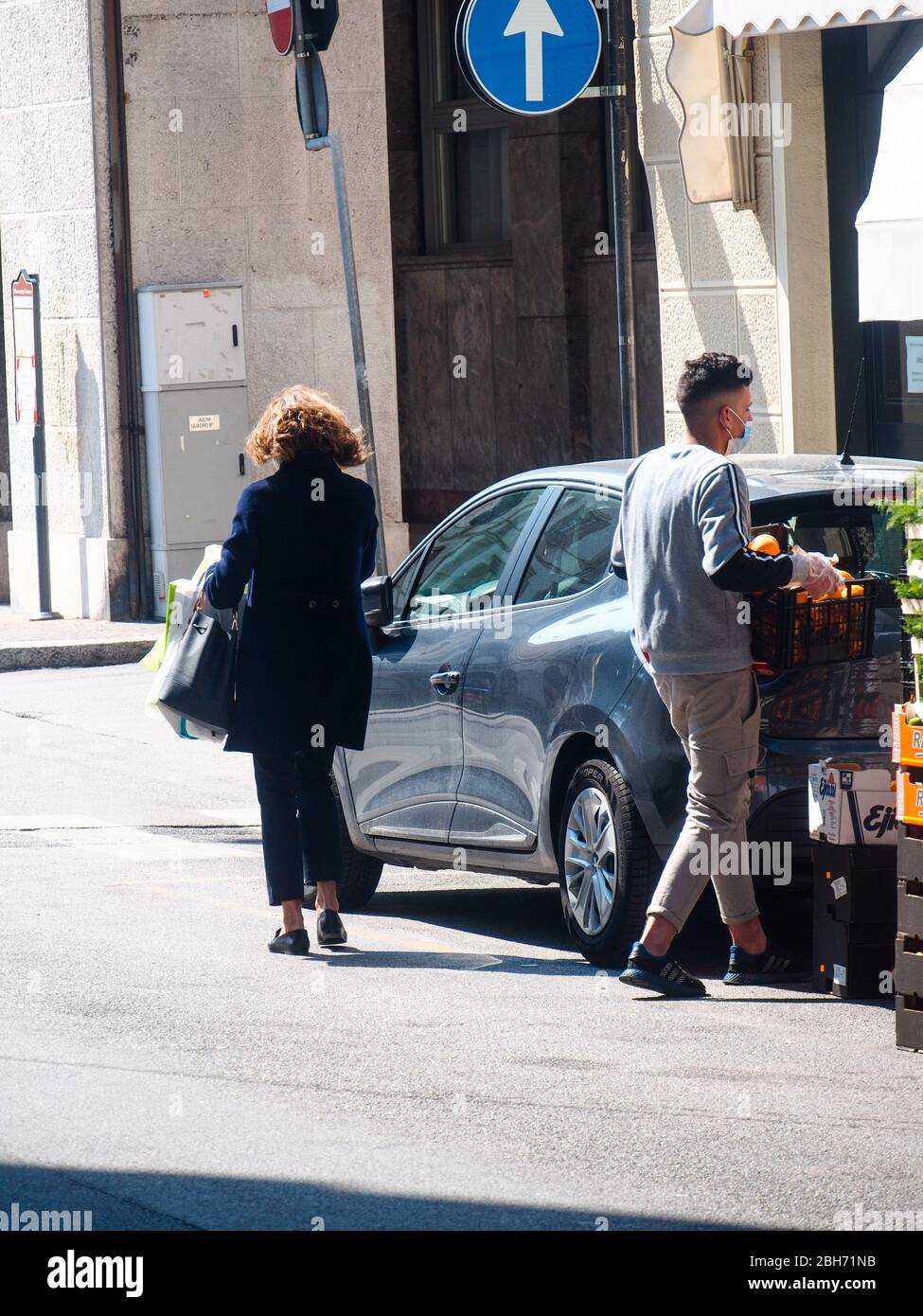 Cremona, Lombardia, Italia - 24 Aprile 20 2020 - vita quotidiana della città durante il blocco della città di coronavirus Foto Stock