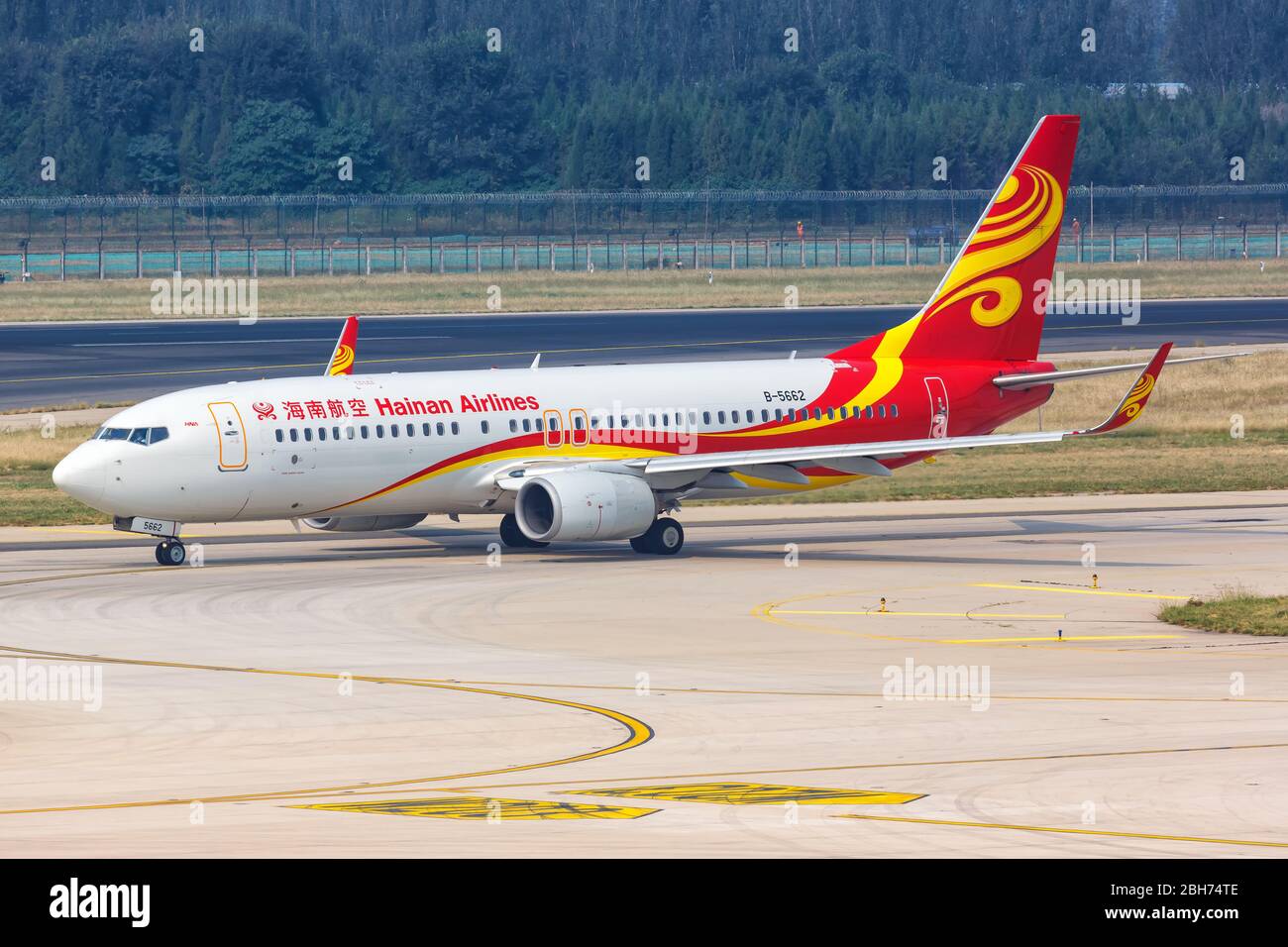 Pechino, Cina – 2 ottobre 2019: Aeroplano Hainan Airlines Boeing 737-800 all'aeroporto di Pechino (PEK) in Cina. Foto Stock