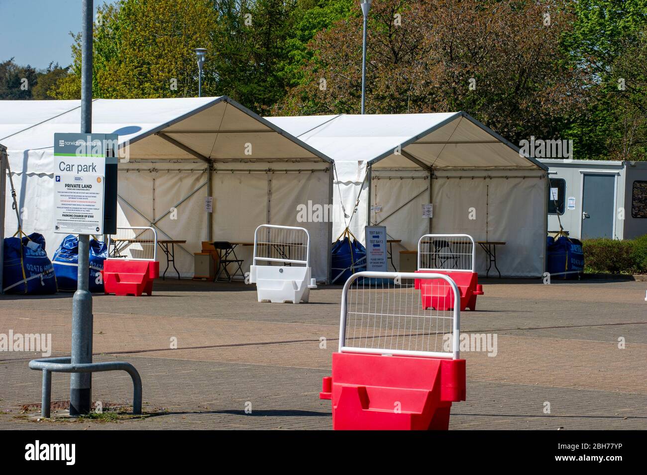 Regno Unito Coronavirus. Stazione di prova, Norwich, Norfolk, UK, 24 aprile 2020 la stazione di prova del coronavirus si trova chiusa e vuota oggi a Norwich, Norfolk. Credit Jason Bye/Alamy Live News Foto Stock