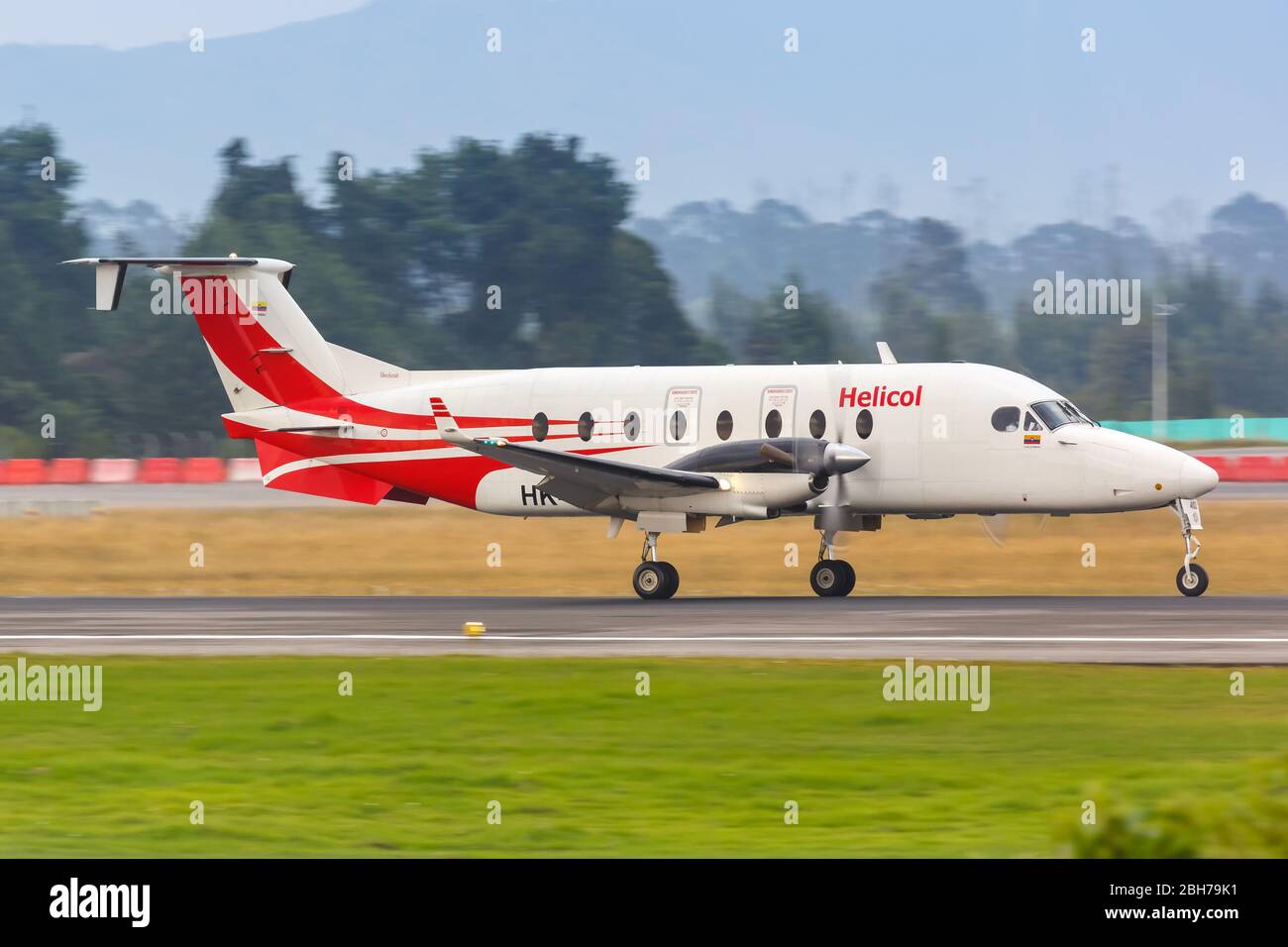 Bogota, Colombia – 30 gennaio 2019: Aeroplano Helicol Beech1900 all'aeroporto di Bogota (BOG) in Colombia. Foto Stock