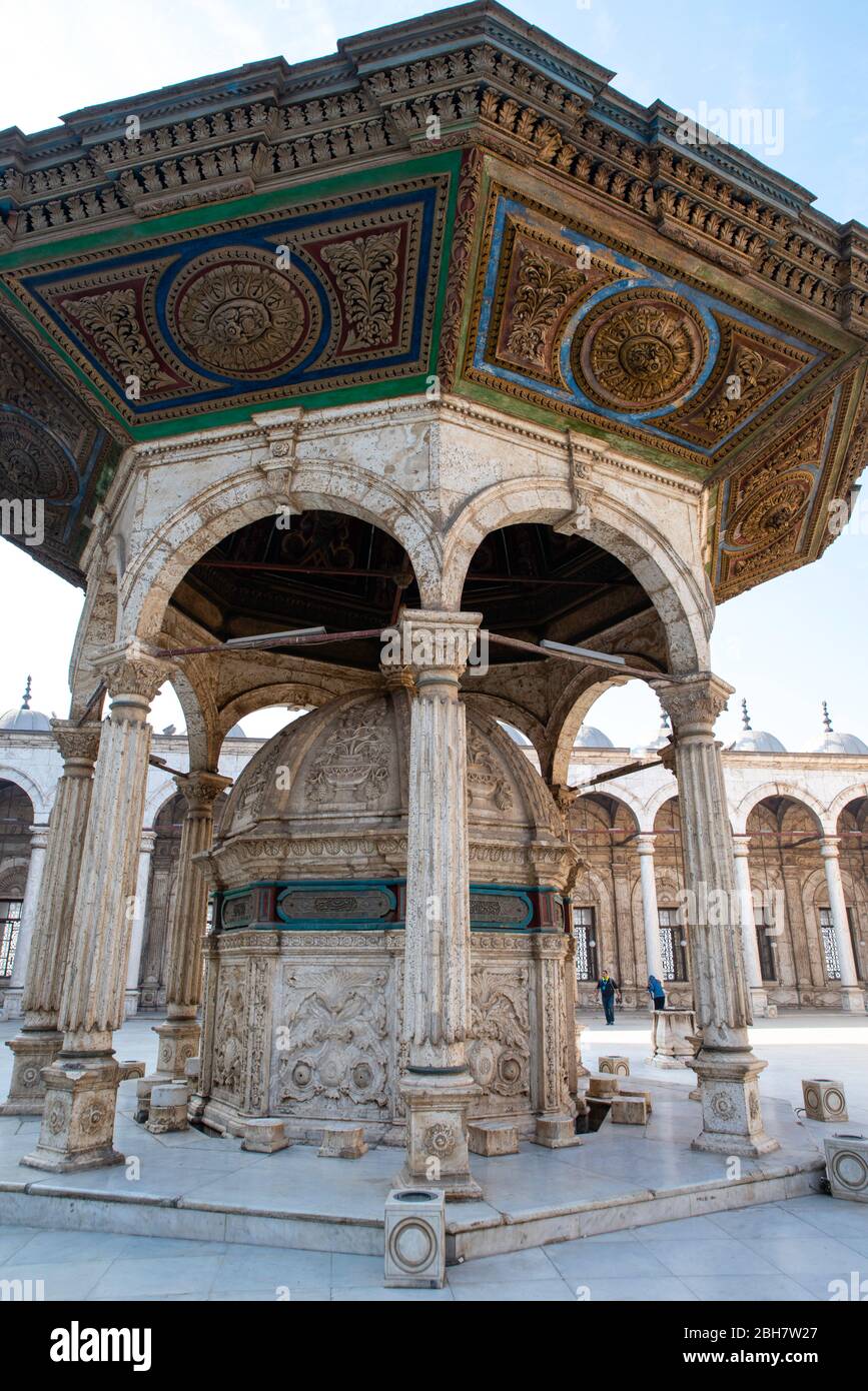 Fontana di abluizione (dettaglio) della Moschea di Muhammad Ali, al Abageyah, El-Khalifa, il Governate del Cairo, Egitto. Foto Stock