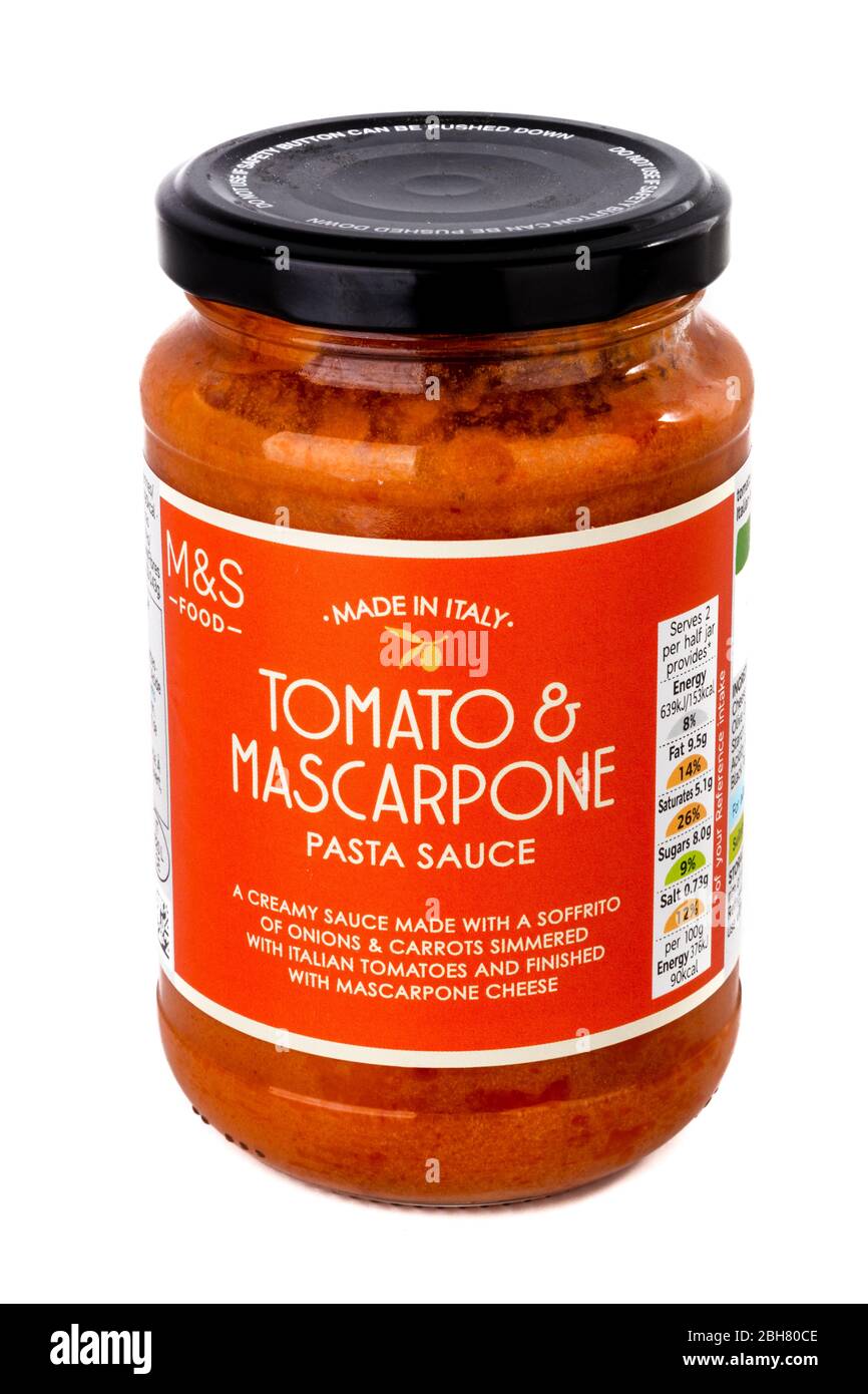 Salsa di pomodoro e mascarpone, salsa di pasta M&S, vasetto di salsa di  pasta, salsa di