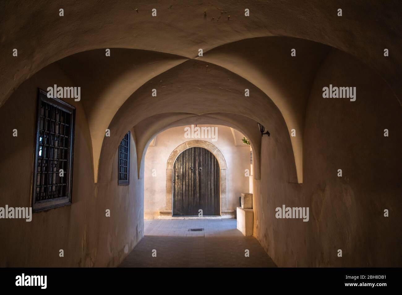 Argelia, Argel, Bab El Oued Area, Cultura e Centro d'Arte Bldg. Foto Stock