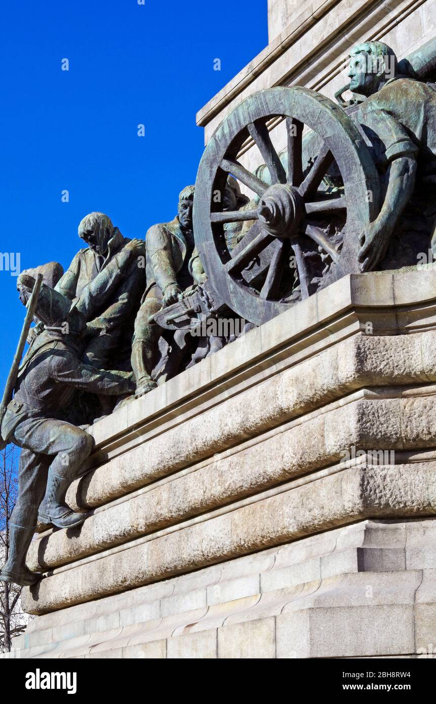 Il Peninsula War Memorial, a Porto, Portogallo, commemorando la vittoria portoghese, sulla Francia, vale a dire Napoleone nella guerra peninsulare del 1807–1814 Foto Stock