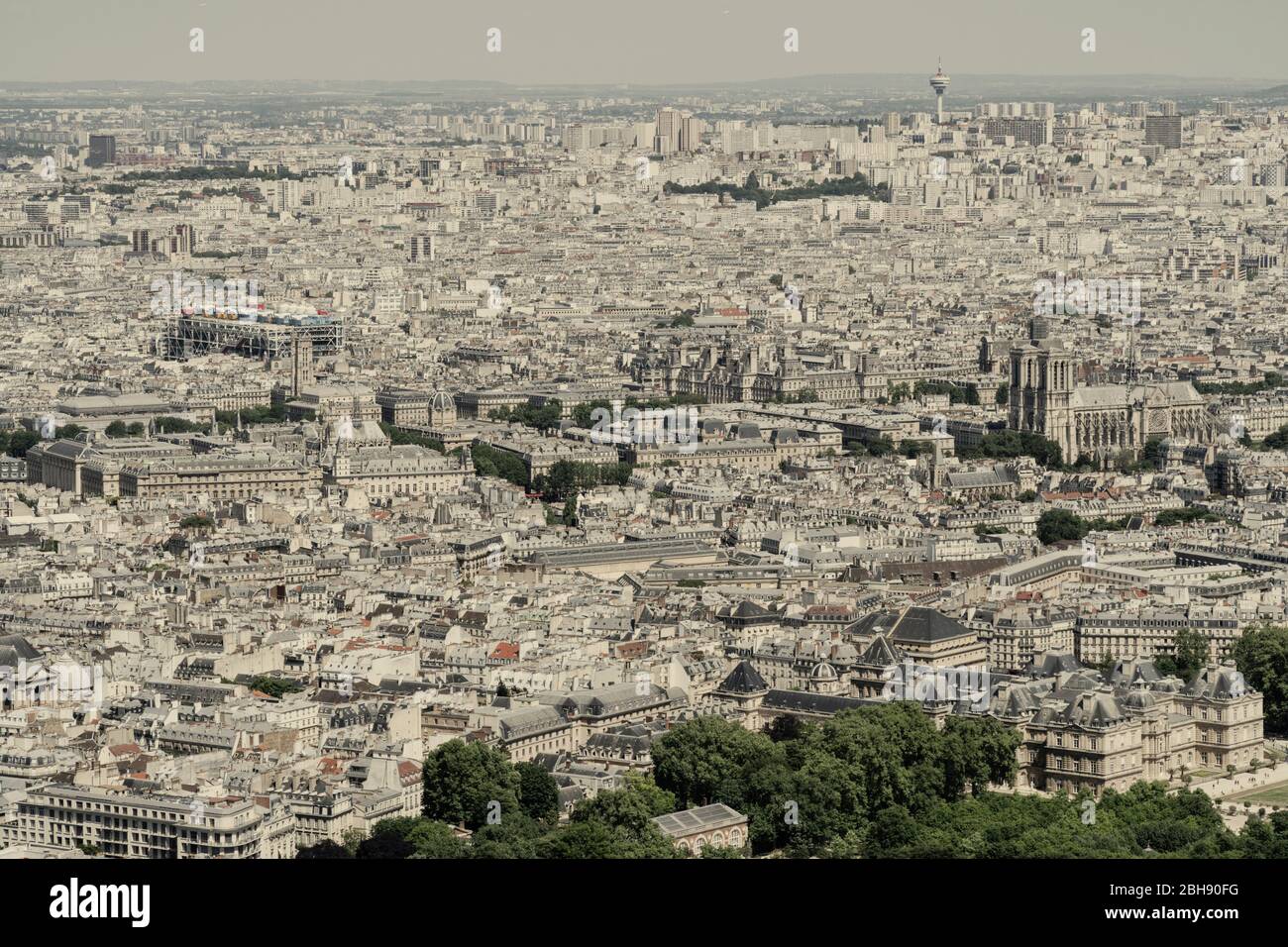 La Tour Montparnasse - Parigi dall'alto Foto Stock