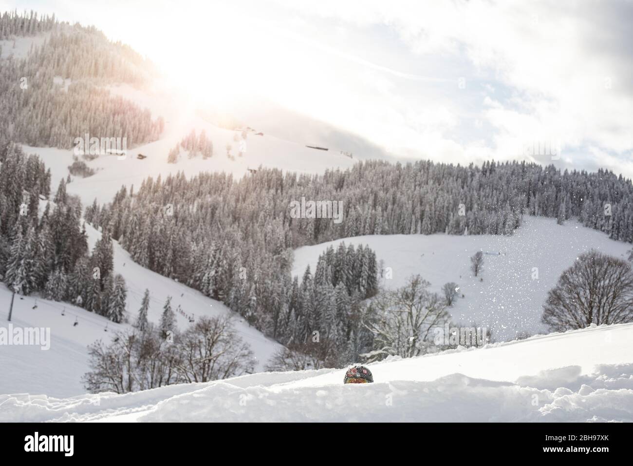 Paesaggio invernale innevato a Söll, Wilder Kaiser, Tirolo, Austria Foto Stock