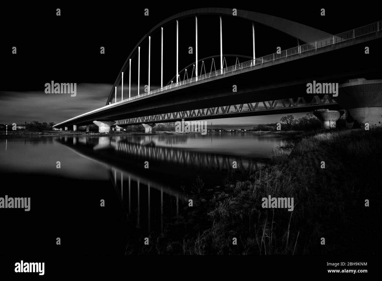 Ponte sul fiume Elba a Lutherstadt-Wittenberg Foto Stock