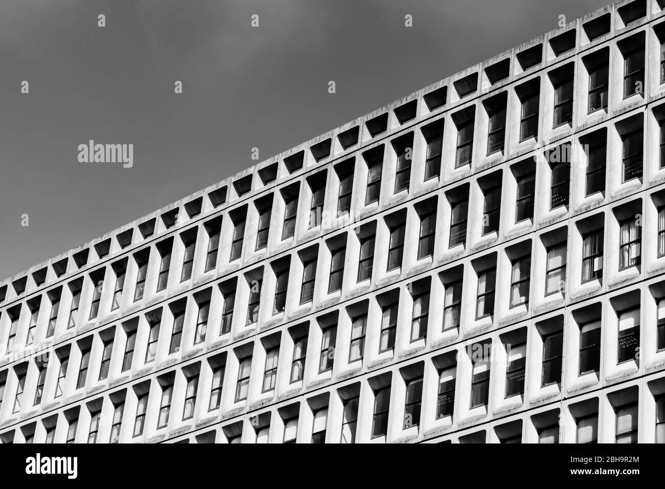 Brutale architettura di un blocco di uffici nel centro di Glasgow Foto Stock