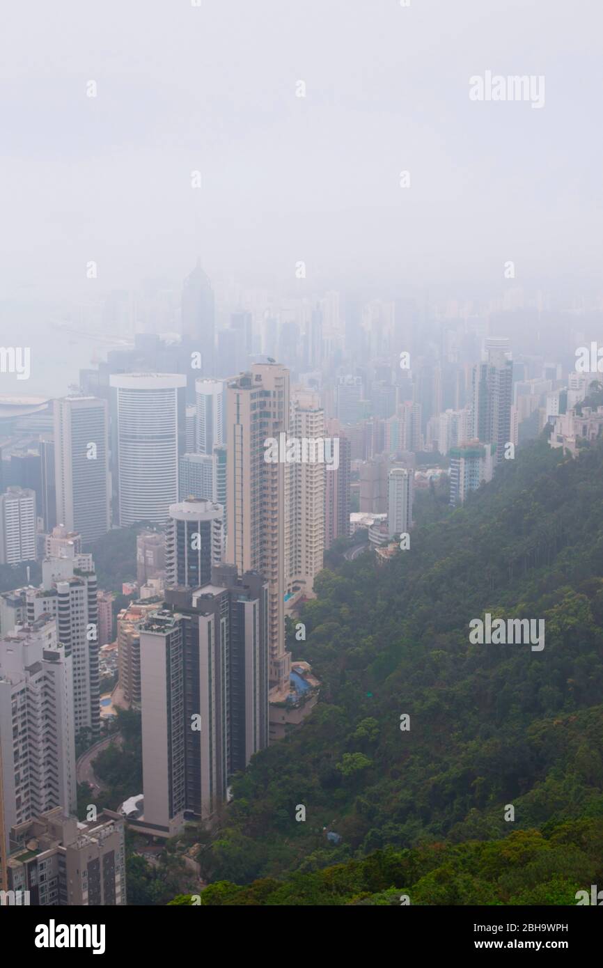 Victoria Peak in giorno nebbia, Hongkong Foto Stock