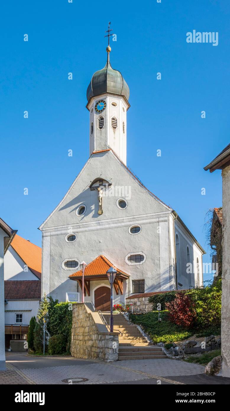 Germania, Baden-Württemberg, Sigmaringen - Jungnau, chiesa parrocchiale di Sant'Anna, dal 1742, crinale ottagonale con cupola di cipolla Foto Stock