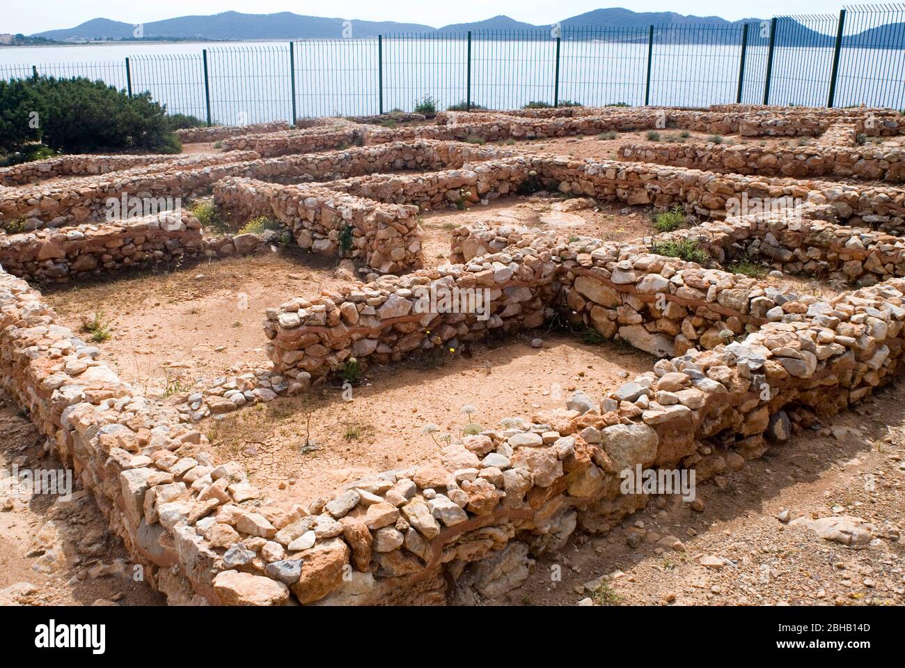 Città fenicia di SA Caleta, Ibiza, Spagna Foto Stock