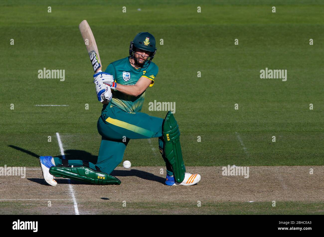 Wayne Parnell del Sud Africa battendo durante il Tour Match tra Sussex e Sud Africa al 1 ° terreno della contea centrale di Hove. 19 maggio 2017 Foto Stock