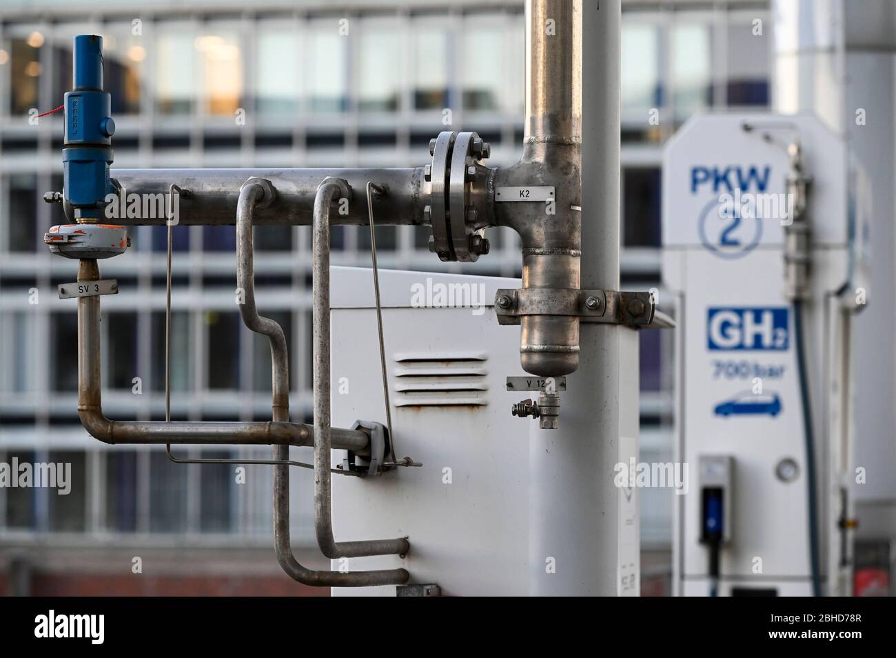GERMANIA, Hamburg Hafencity, città portuale, stazione di servizio idrogeno per veicoli a celle a combustibile, Vattenfall Foto Stock