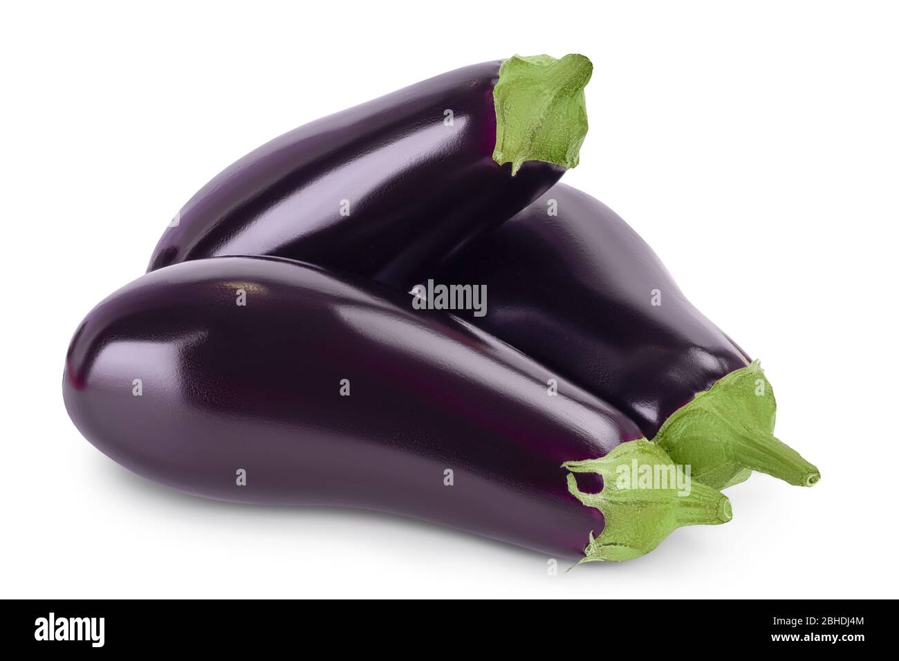 Melanzane o melanzane isolate su sfondo bianco con percorso di ritaglio e profondità di campo completa. Foto Stock