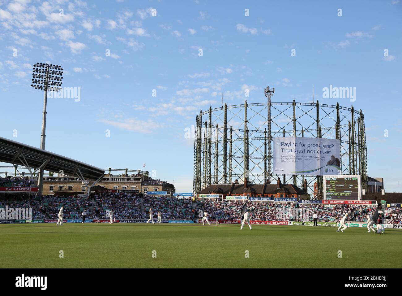 Vista generale del giorno due delle ceneri Investec serie di test match tra Inghilterra e Australia al ovale a Londra. Agosto 21, 2015. James Boardman / Immagini teleobiettivo +44 7967 642437 Foto Stock