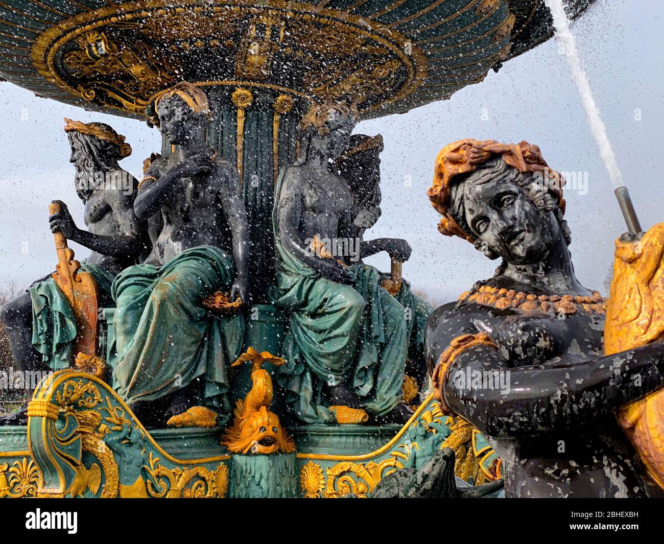 Fontana del dettaglio dei mari, Piazza della Concorde, Parigi, Francia - Fontaine des mers, Place de la Concorde, Parigi Foto Stock