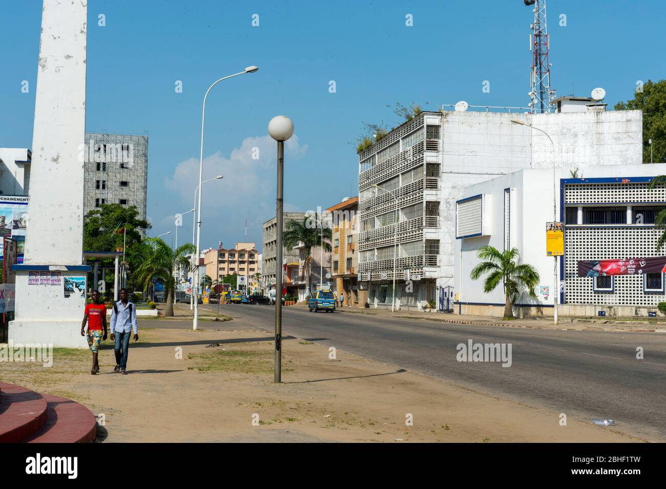 Street scene a Pointe Noire, Repubblica Democratica del Congo. Foto Stock