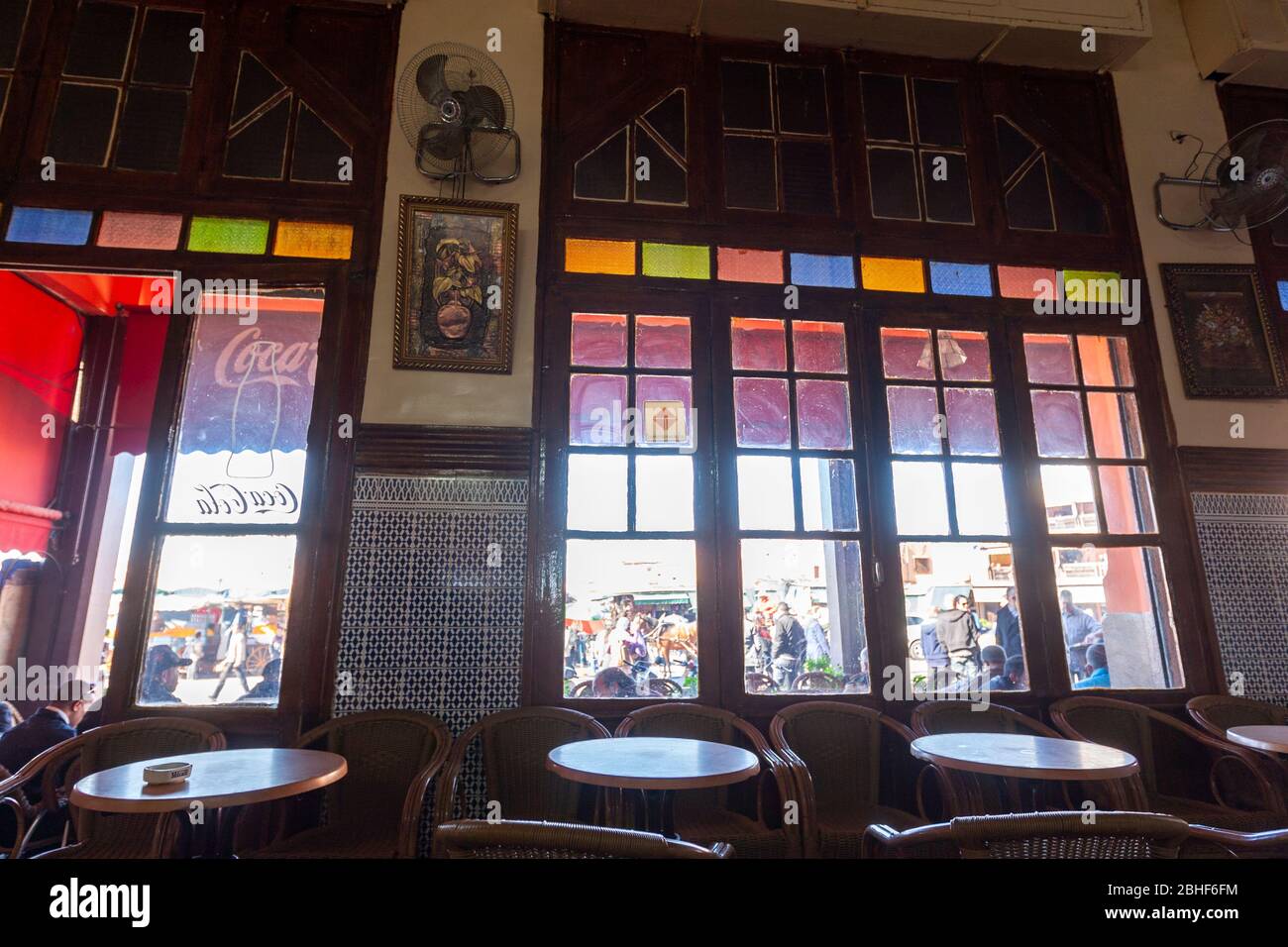 Interno del Hôtel Restaurant Café de France, Marrakech, Marocco Foto Stock