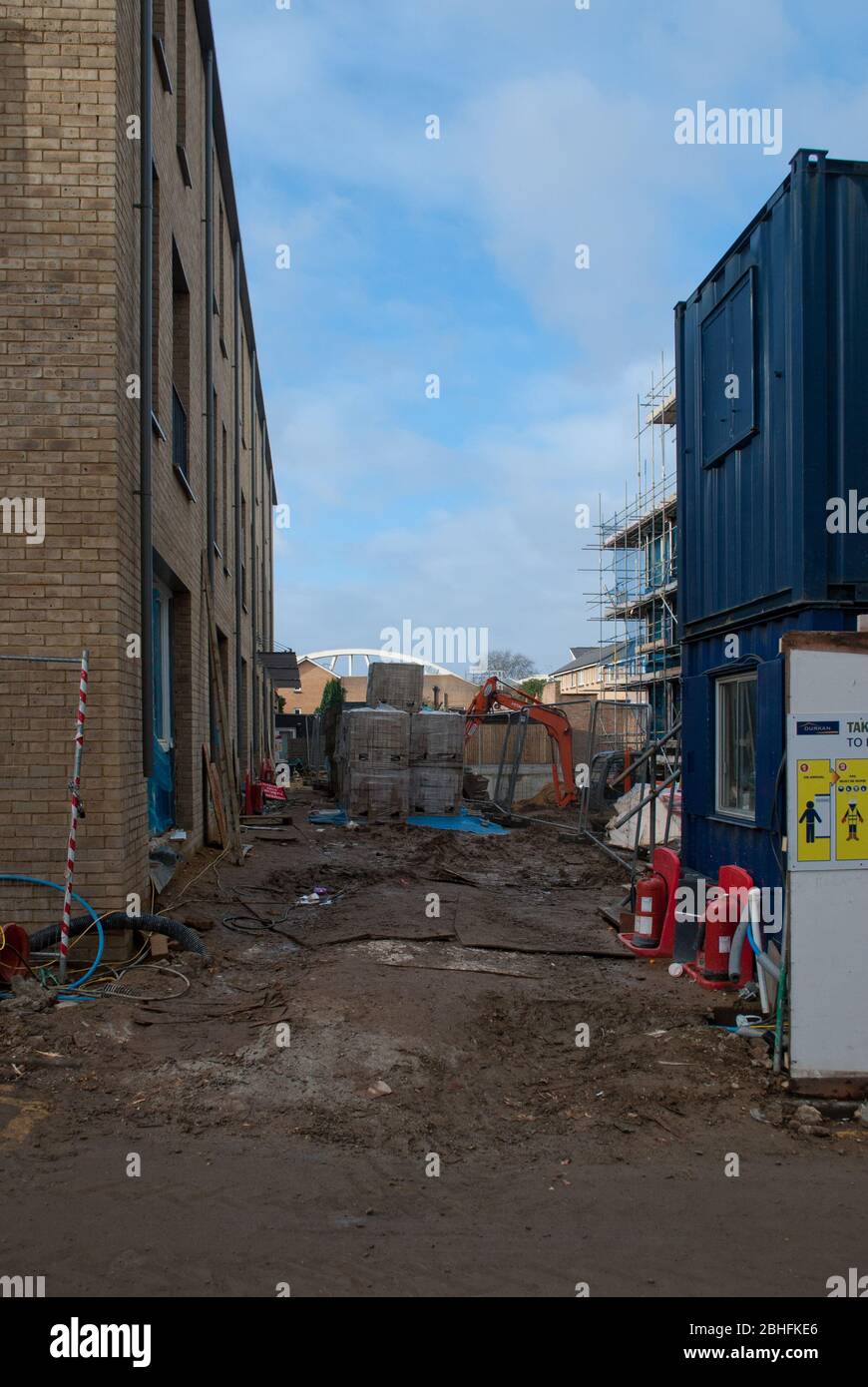 Cantiere di Sulgrave Gardens, Shepherds Bush Road, Londra, W6 by Cartwright Pickard Architects Octavia Housing Foto Stock