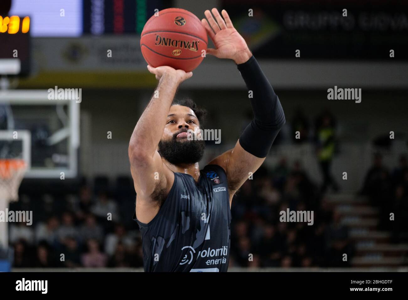 Trento, Italia. trento, 01 gennaio 2020 2020, James Blackmon (1) Dolomiti energia Trentino durante - Credit: LM/Roberto Tommasini Credit: Roberto Tommasini/LPS/ZUMA Wire/Alamy Live News Foto Stock