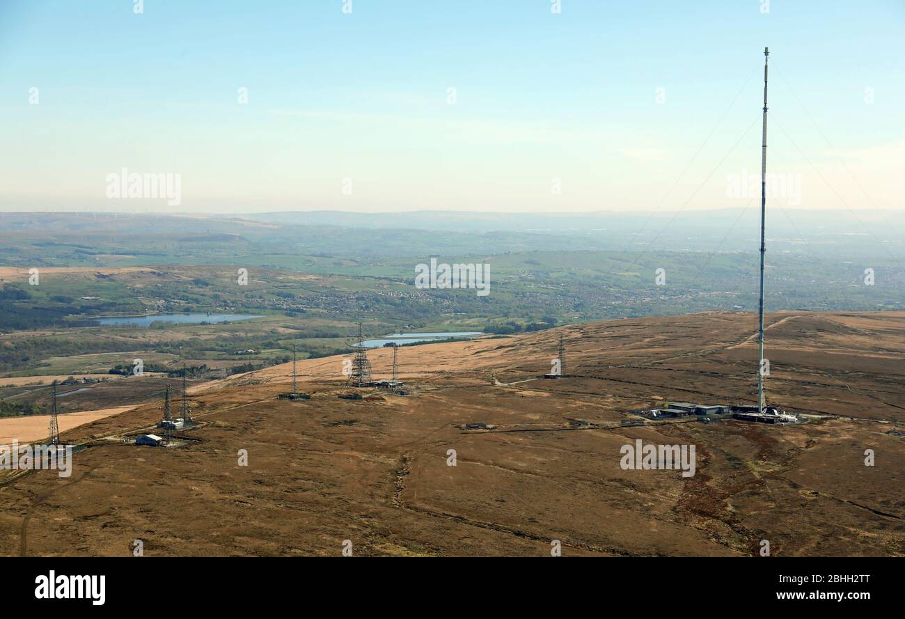 Veduta aerea del trasmettitore televisivo Belmont a Winter Hill vicino a Bolton, Lancashire Foto Stock