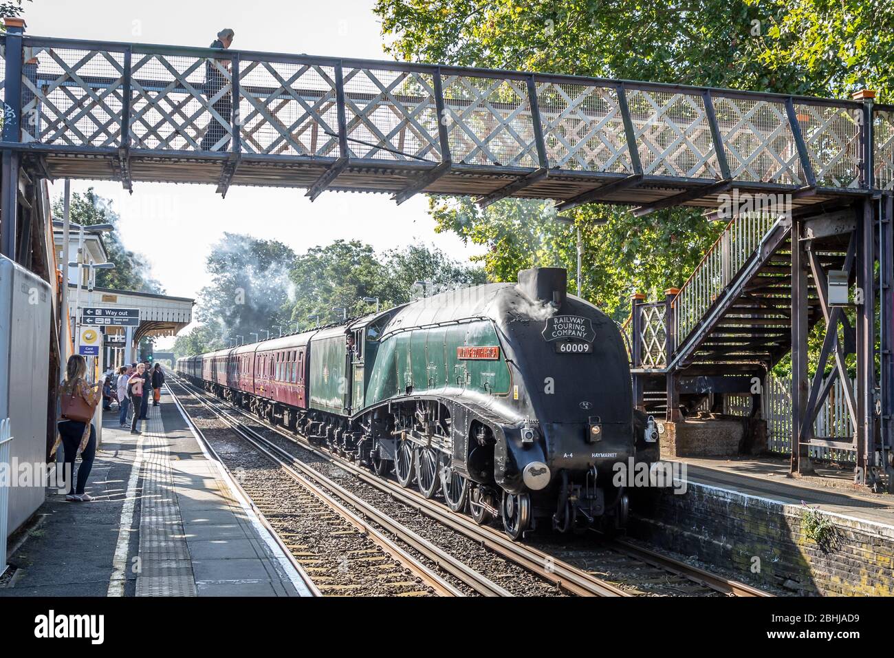 BR 'A4' 4-6-2 No. 60009 'Union of South Africa' passa attraverso la stazione di Chiswick, Londra, Inghilterra, Regno Unito Foto Stock