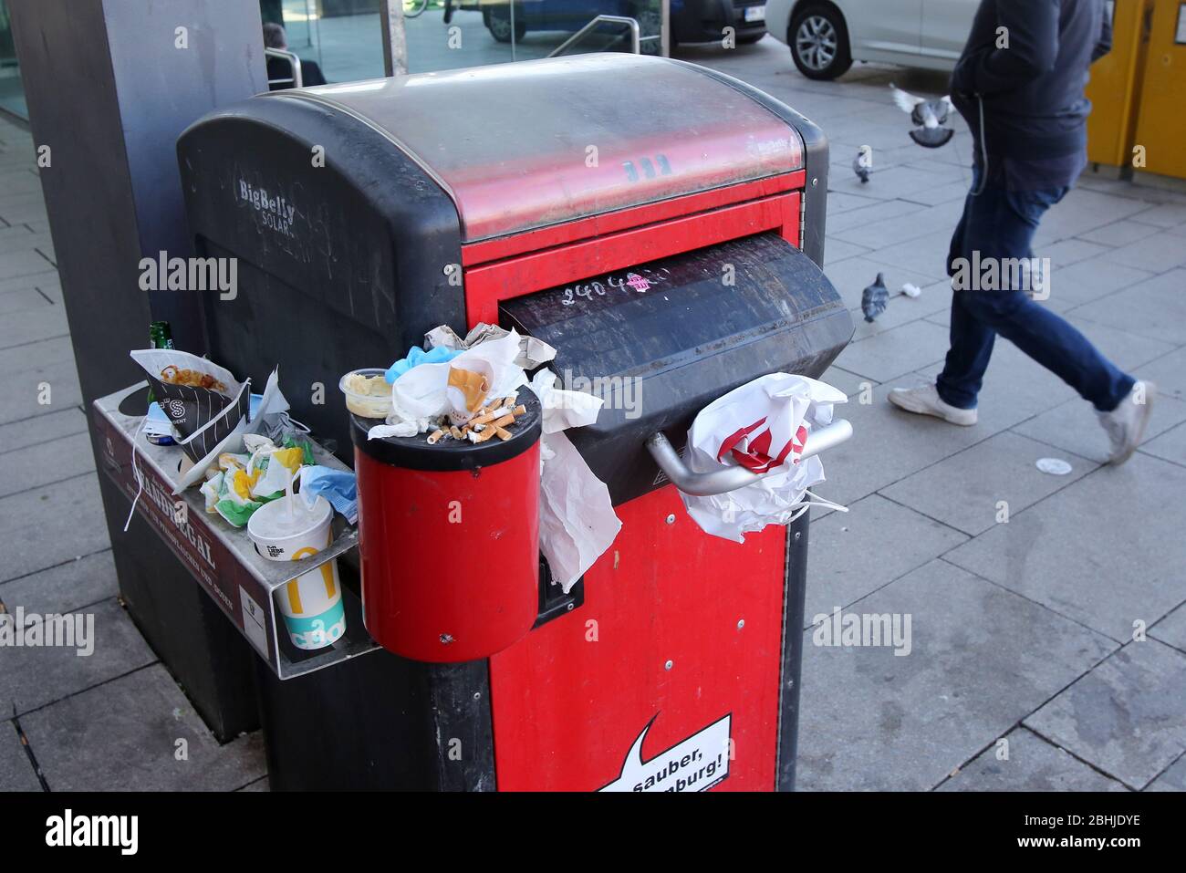 Compattatore di rifiuti immagini e fotografie stock ad alta risoluzione -  Alamy