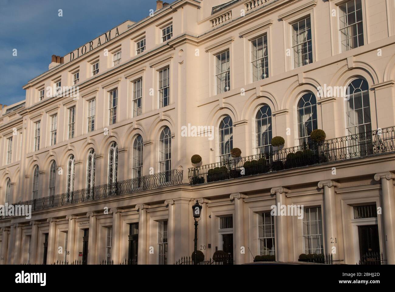 James Burton Neoclassico Regency Architecture Stucco Classico tradizionale Diorama Park Square East, Londra NW1 di John Nash Foto Stock