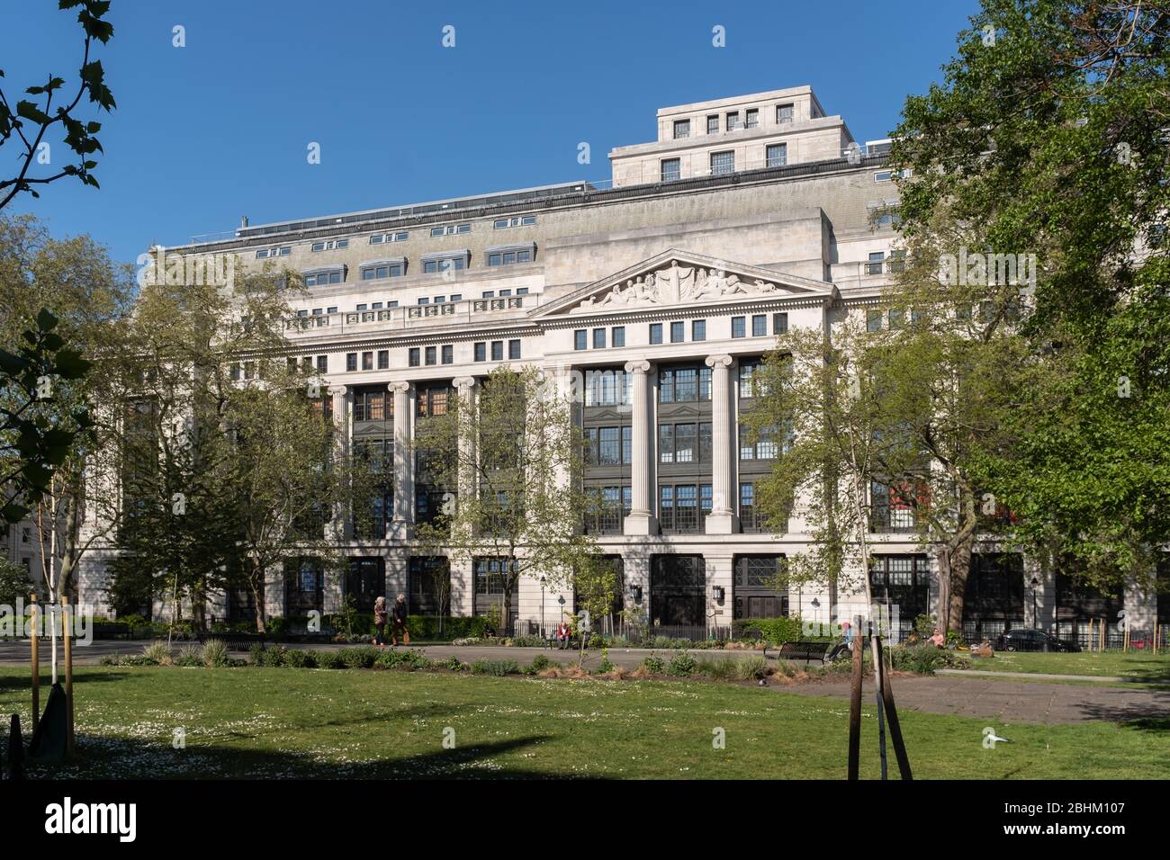Victoria House, Bloomsbury Square, Bloomsbury, Londra, Regno Unito Foto Stock