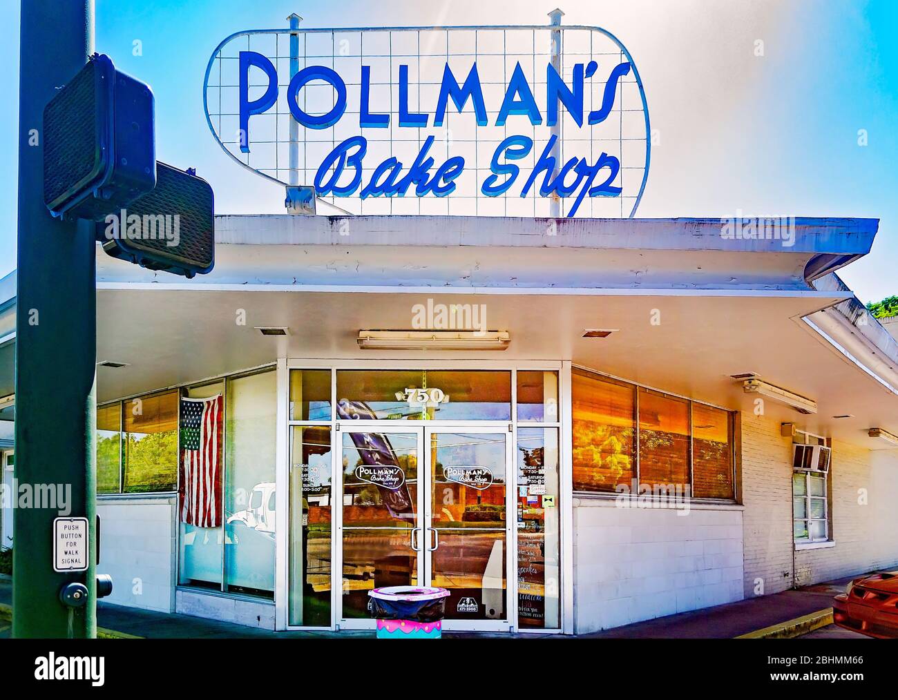 Pollman's Bake Shop è la foto, 24 aprile 2020, in Mobile, Alabama. Il negozio è stato aperto nel 1918 e ora ha tre sedi. Foto Stock