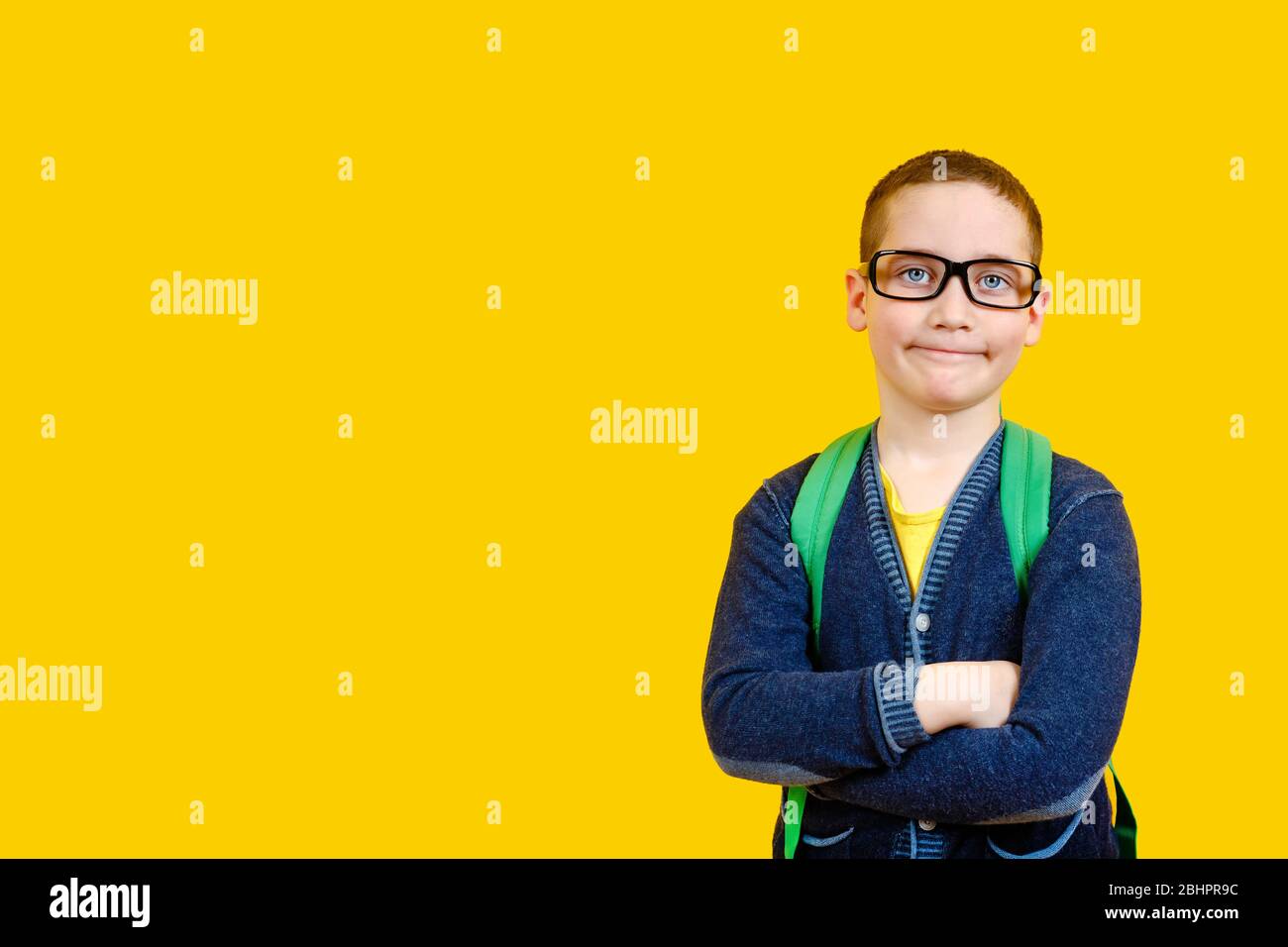 Bambino di talento. Scuola domestica. Schoolchild. Istruzione. Ragazzo intelligente Foto Stock