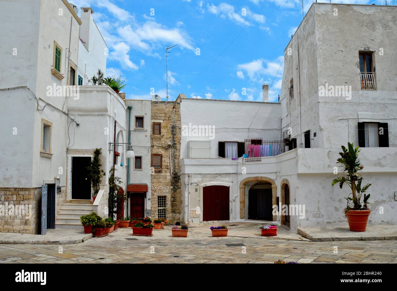 Immagine della città di Polignano a Mare in Puglia Foto Stock