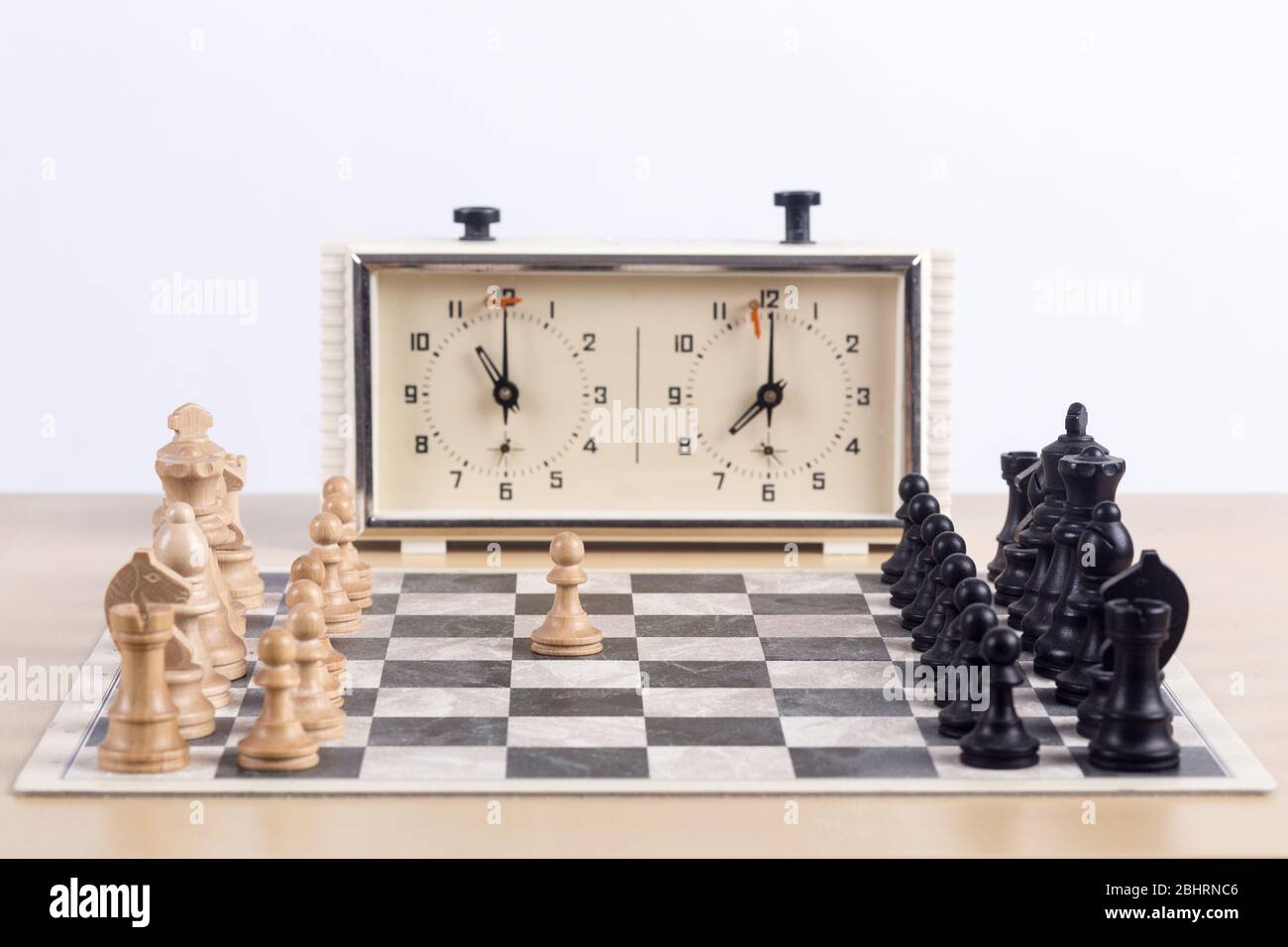 Orologio da scacchi analogico immagini e fotografie stock ad alta  risoluzione - Alamy