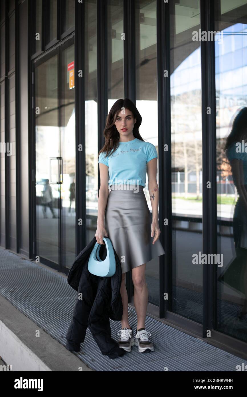 Uno showgoer chic che partecipa allo spettacolo Coperni durante la settimana della Moda di Parigi Febbraio 25,2020- Foto: Pista Manhattan/Valentina Ranieri ***per uso editoriale Onl Foto Stock