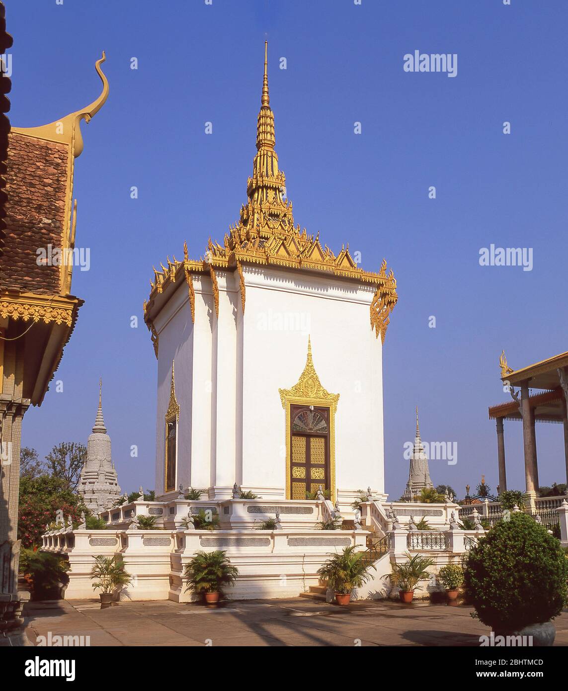 Padiglione della Pagoda d'argento, Palazzo reale, Phnom Penh, Regno di Cambogia Foto Stock