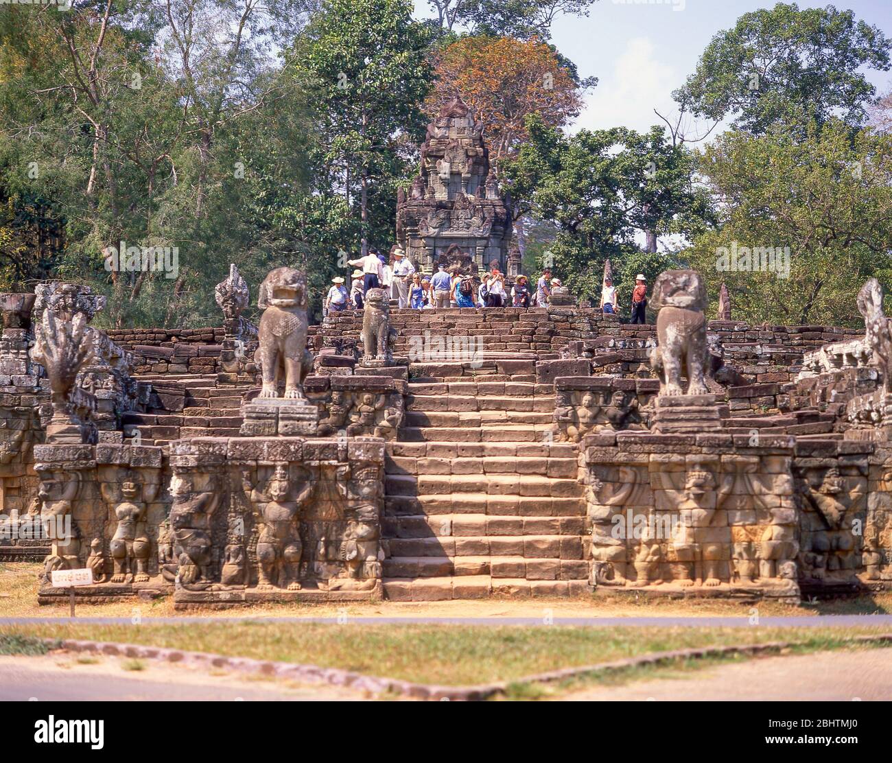 Terrazza degli Elefanti, Angkor Thom, Siem Reap, Regno di Cambogia Foto Stock