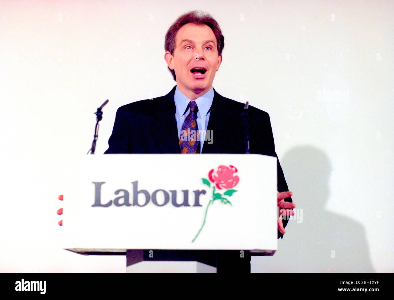 Il primo ministro britannico Tony Blair è stato presto in prima carica. Foto Stock