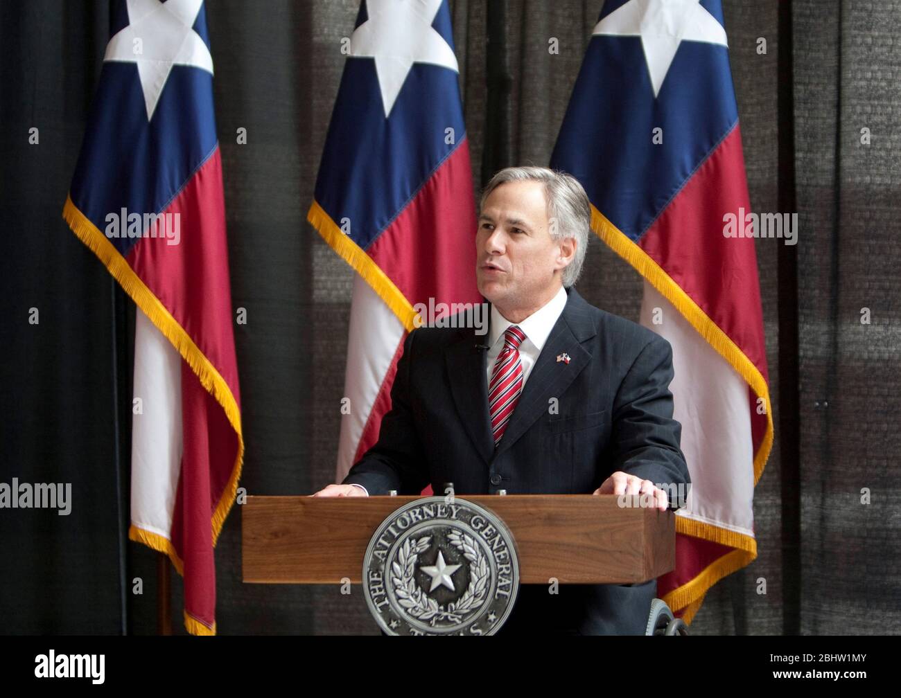 Austin Texas USA, gennaio 3 2011: Il procuratore generale del Texas Greg Abbott fa le sue osservazioni alla sua cerimonia di giuramento. ©Marjorie Kamys Cotera/Daemmrich Photography Foto Stock