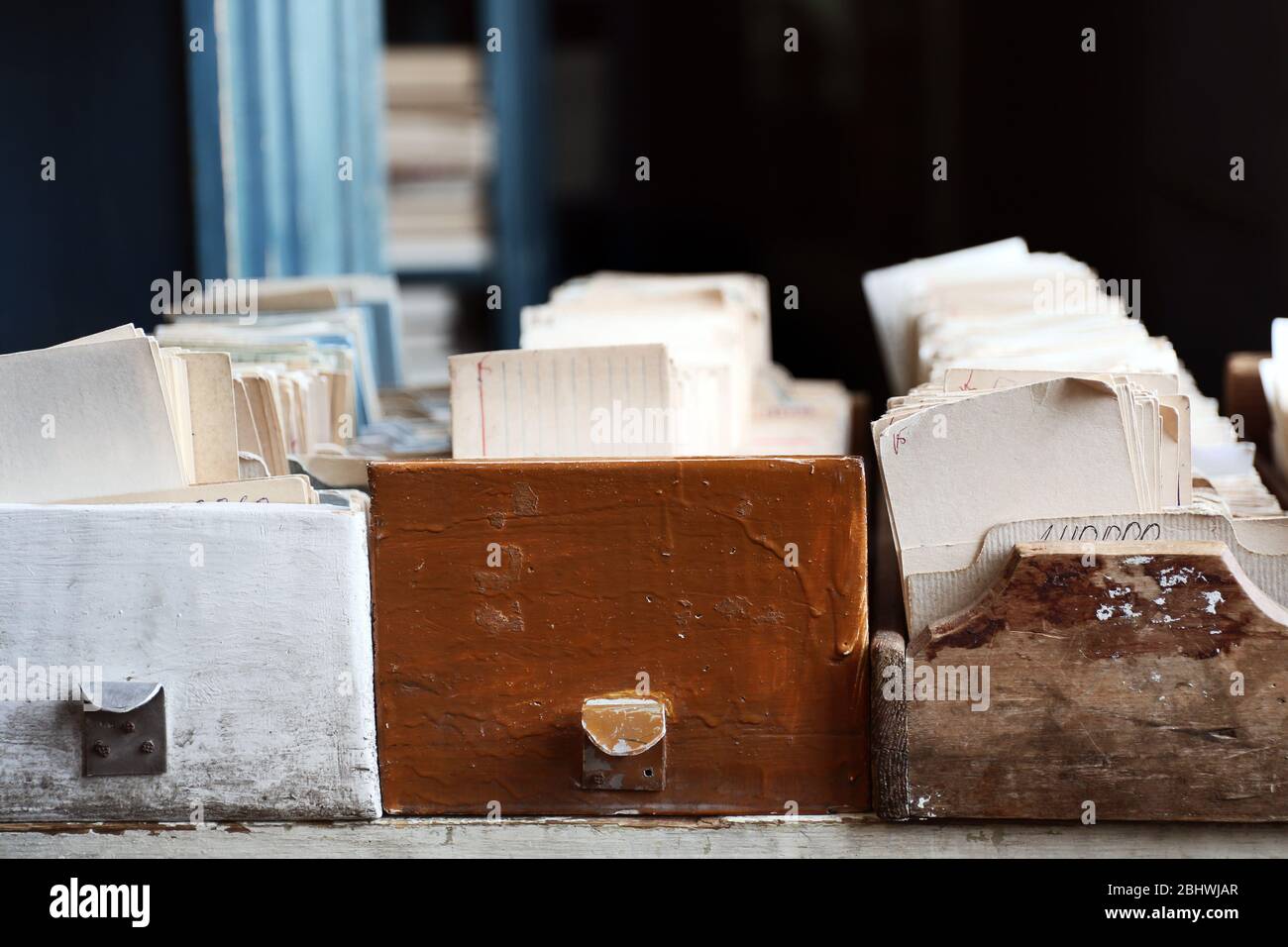 Schede catalogo in biblioteca, primo piano Foto Stock