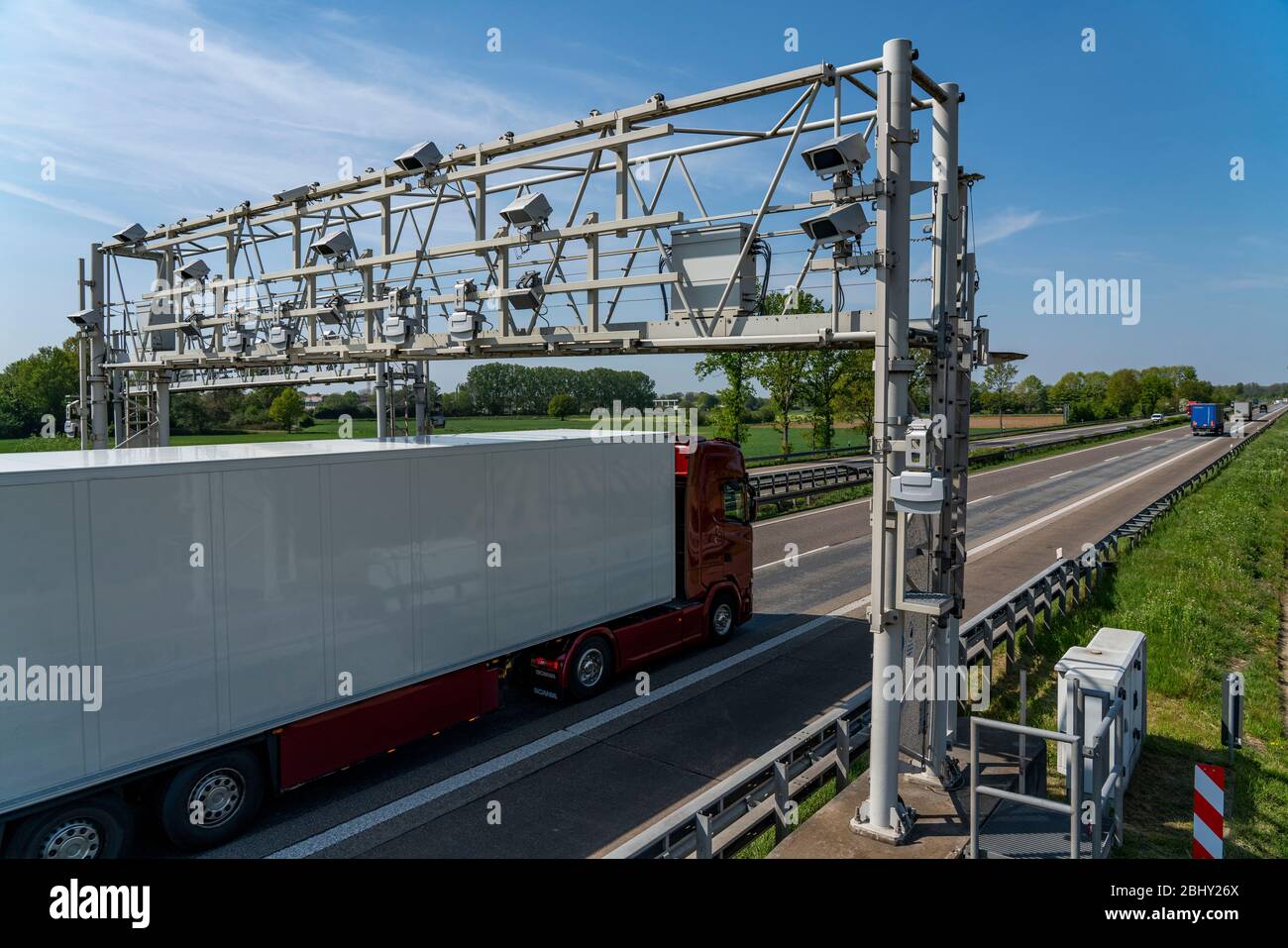 Ponte a pedaggio, per la registrazione dei pedaggi autostradali, sull'autostrada A3 vicino a Hamminkeln, basso Reno, NRW, Germania, Foto Stock