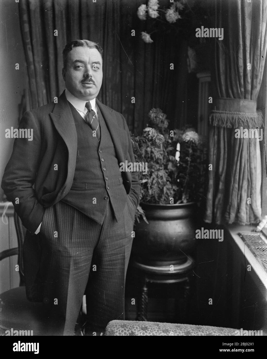 Jerdano, capo del ristorante Savoy a Londra - 26 giugno 1923 Foto Stock