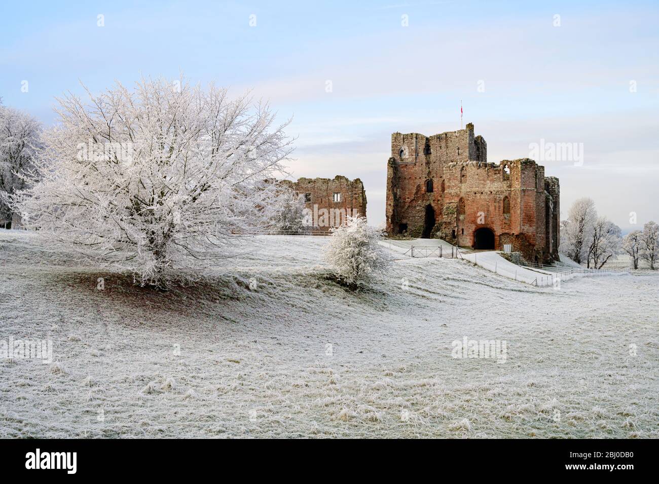 Castello di Brougham in inverno Foto Stock