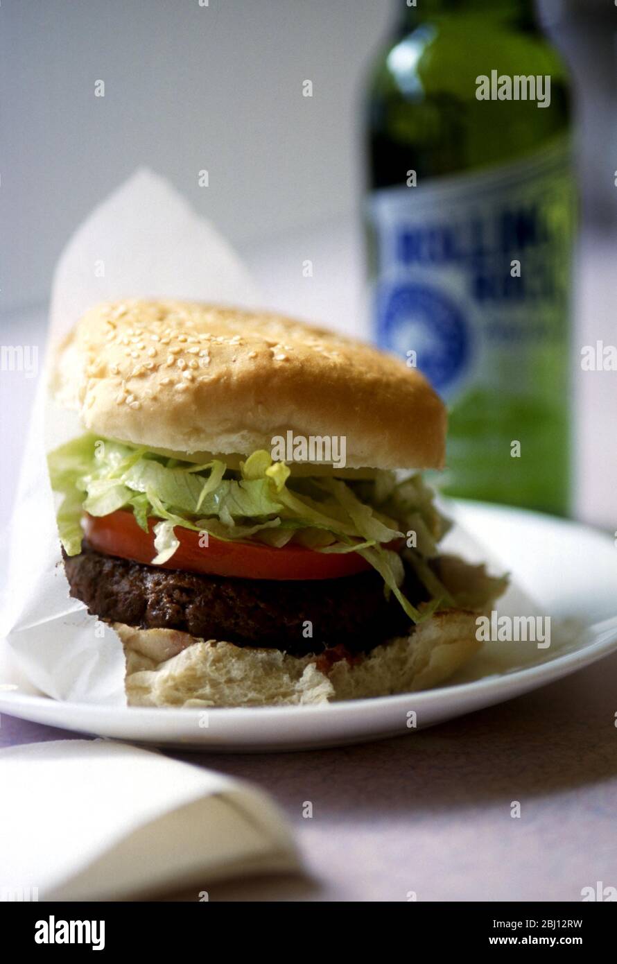 Burger e roccia rotabile - Foto Stock