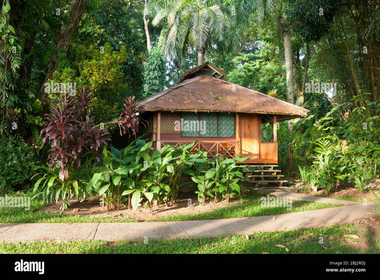 Bungalow al Walindi Plantation Resort, Kimbe Bay, Nuova Gran Bretagna, Papua Nuova Guinea Foto Stock