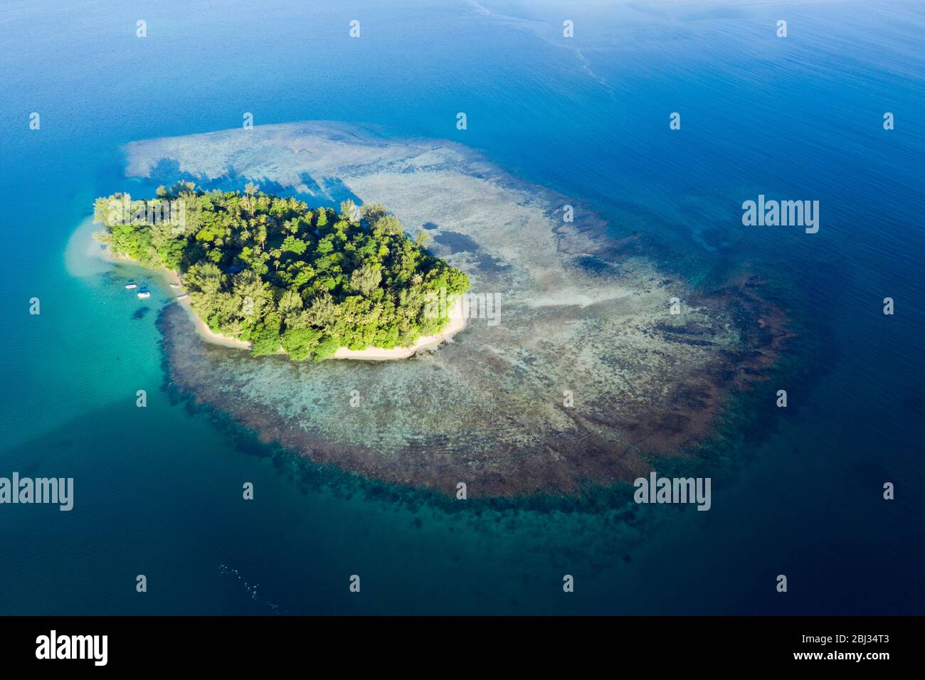 Vista aerea di Lissenung Island, Nuova Irlanda, Papua Nuova Guinea Foto Stock