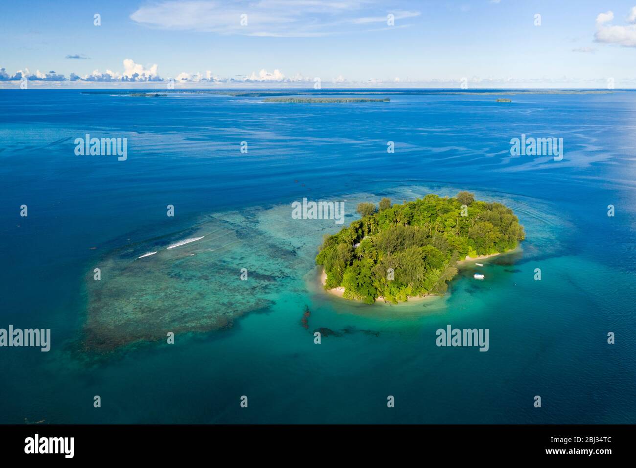 Vista aerea di Lissenung Island, Nuova Irlanda, Papua Nuova Guinea Foto Stock