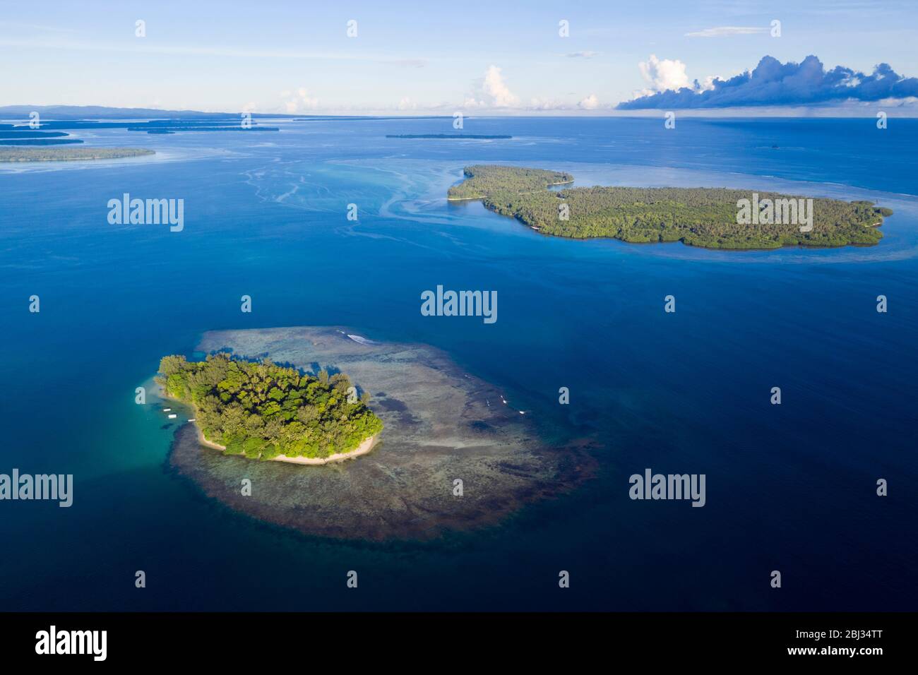 Vista aerea di Lissenung Island, Nuova Irlanda, Papua Nuova Guinea Foto Stock