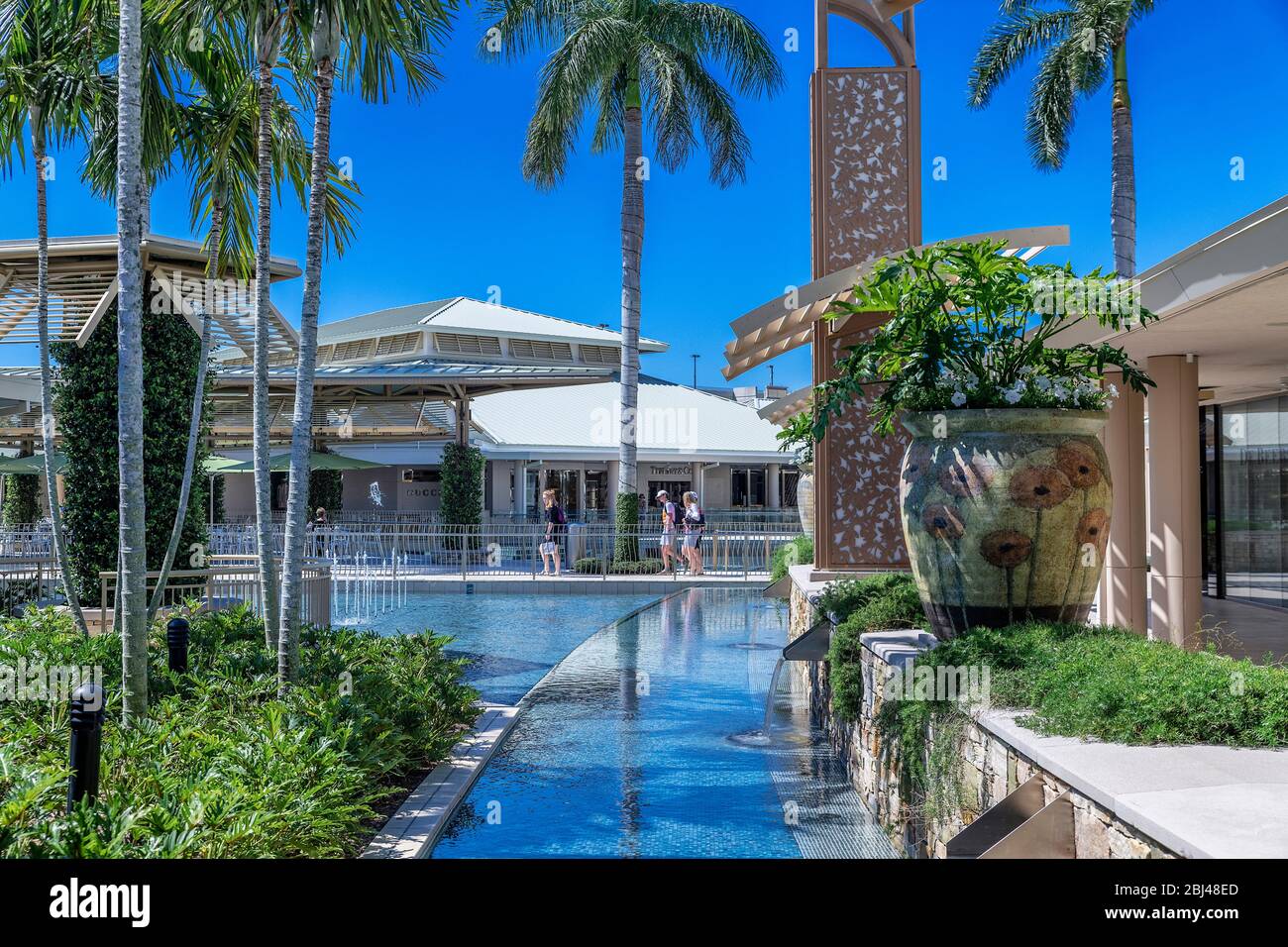 Il Waterside Shops è un centro commerciale di alto livello a Napoli in Florida. Foto Stock