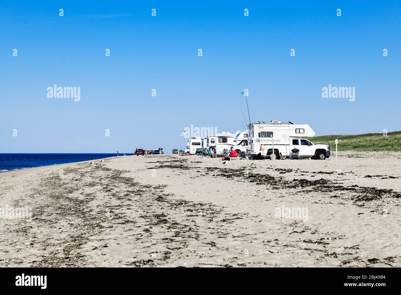 RV's ha allestito il campo lungo Race Point Beach a Provincetown a Cape Cod. Foto Stock