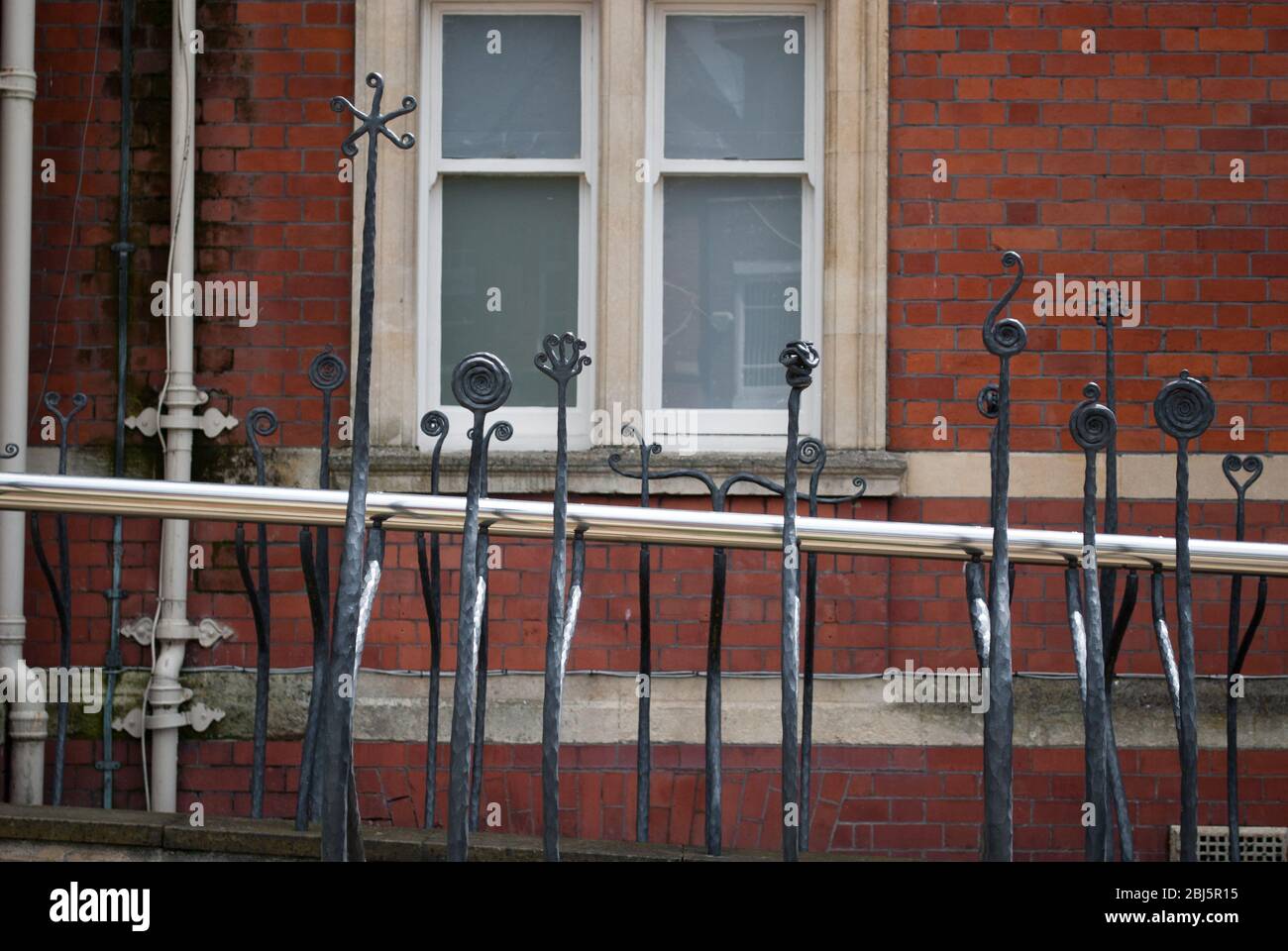 Red Brick Stone Victorian Architecture Old Town Hall, Regent Circus, Swindon, Wiltshire, SN1 di Brightwen Binyon Foto Stock
